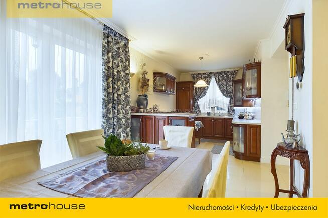 Rodzinny dom z garażem i ogrodem, Kobyłka