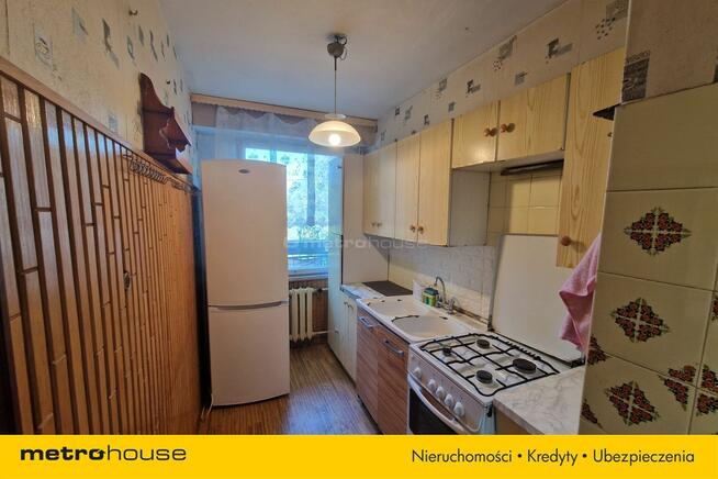 Dwa pokoje z balkonem i oddzielną kuchnią.