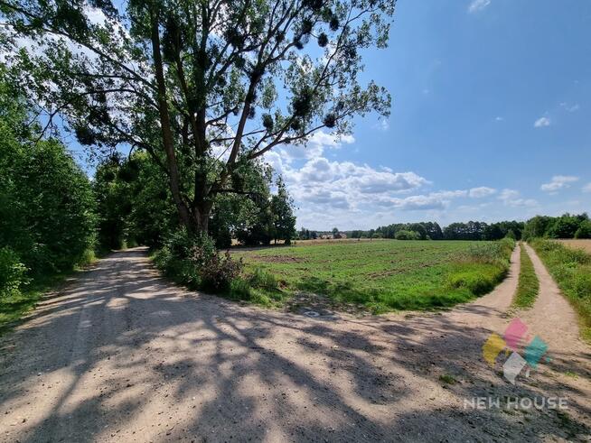 Z widokiem na jezioro (50 m), możliwość zabudowy