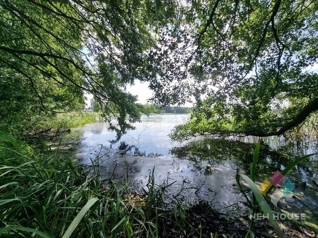 Z widokiem na jezioro (50 m), możliwość zabudowy
