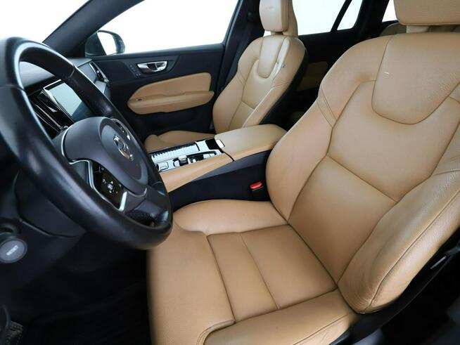 Volvo V60 GRATIS! Pakiet Serwisowy o wartości 1000 zł!