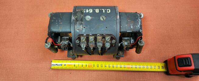 Zabytkowa przetwornica napięcia