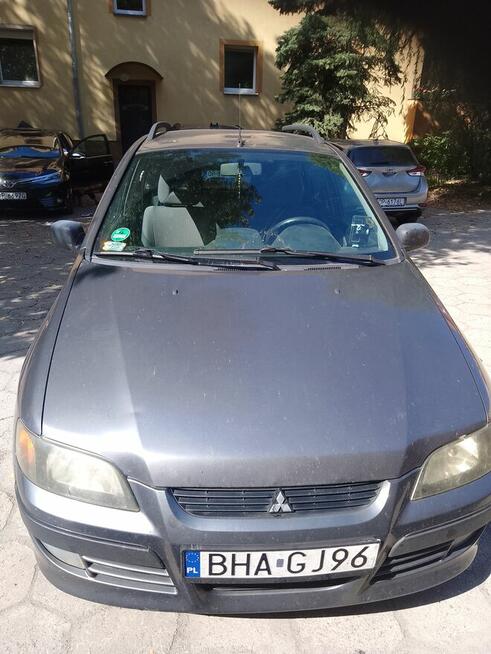 Sprzedam Mitsubishi Space star 1.6 benzyna