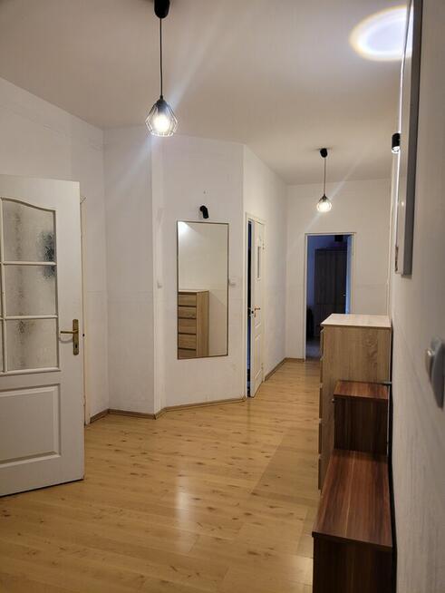 Na sprzedaż dom wolnostojący z ogrodem, dużą działką