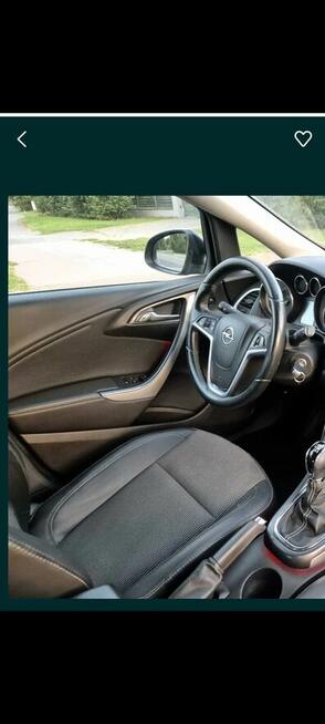 Opel astra 2012 rok produkcji bogata wersja