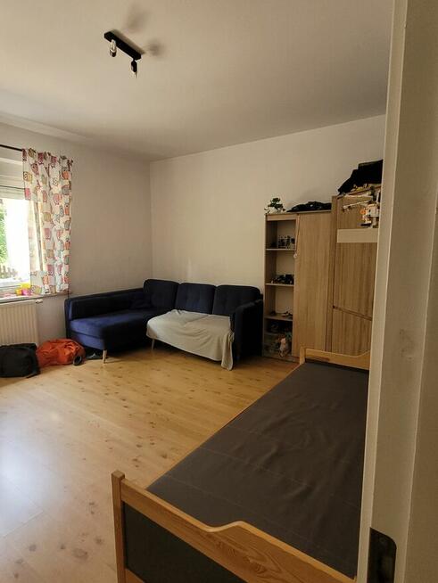 Na sprzedaż dom wolnostojący z ogrodem, dużą działką