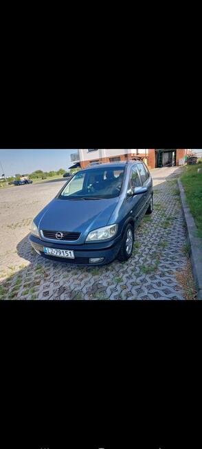Opel Zafira A 1.8 b gaz 1999