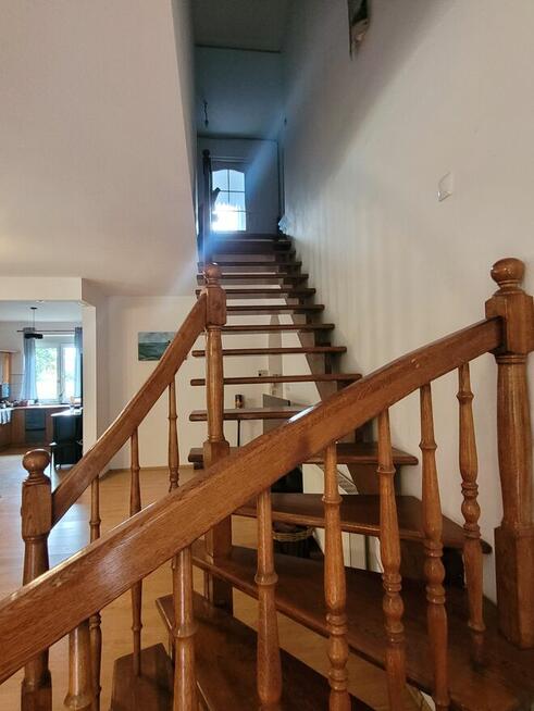 Na sprzedaż dom wolnostojący z ogrodem, dużą działką