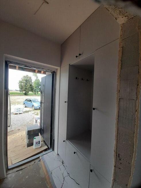 Meble kuchenne szafy drzwi przesuwne komody witrynki itp