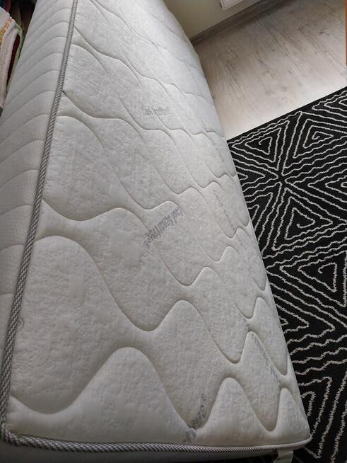 Łóżko pojedyncze, materac, stelaż