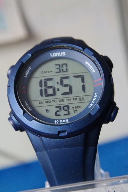 Zegarek Lorus R2303QX-9 granatowy na gwarancji