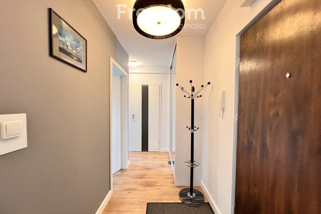 Mieszkanie na parterze blisko szpitala jak nowe