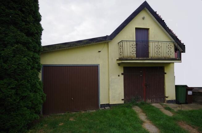 Dom w cichej okolicy – Janice