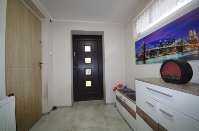 Dom w cichej okolicy – Janice