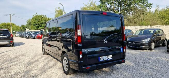 Opel Vivaro Do Przewozu Osób Niepełnosprawnych