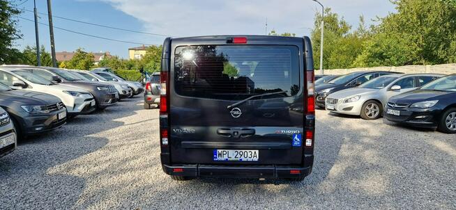 Opel Vivaro Do Przewozu Osób Niepełnosprawnych