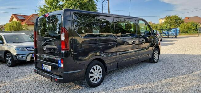 Opel Vivaro Do Przewozu Osób Niepełnosprawnych