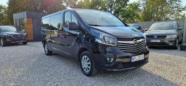 Opel Vivaro Do Przewozu Osób Niepełnosprawnych