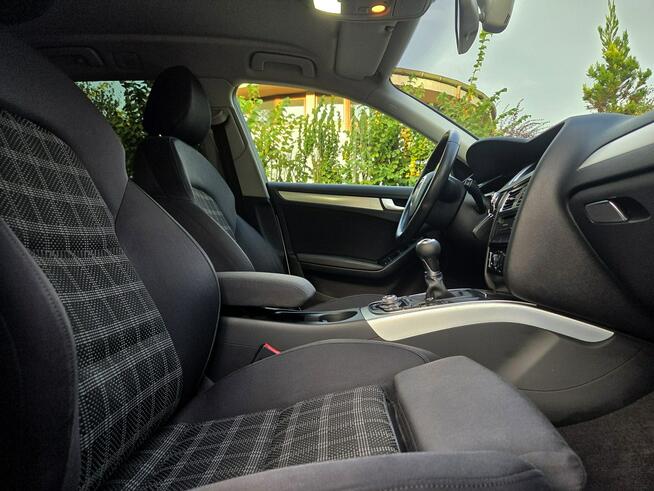 Audi A4 B8 Kombi 2.0TDI 143KM 2010r, Navi, Grzane Fotele, Manual