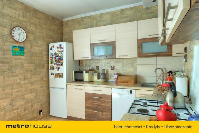 Dom z działką na Złotnie-800 m² zieleni i spokoju!