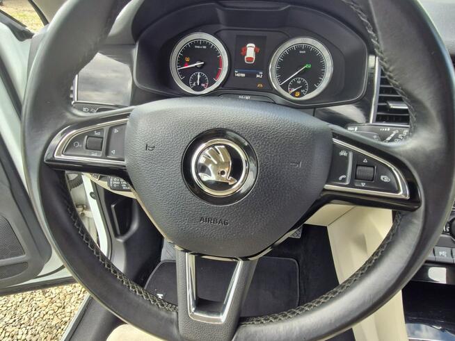 Škoda Karoq 2.0 TURBO BENZYNA 4X4 piękna wersja kamera 360 alcantara LED ACC PDC