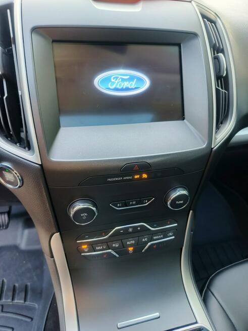 Ford EDGE 2.0 T Bardzo dobrze wyposażony Mały przebieg