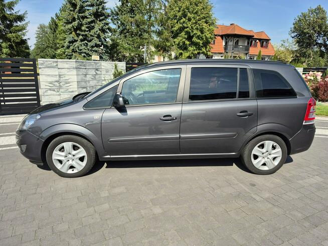 Opel Zafira 1.6 Benzyna 7 foteli zero rdzy import Francja