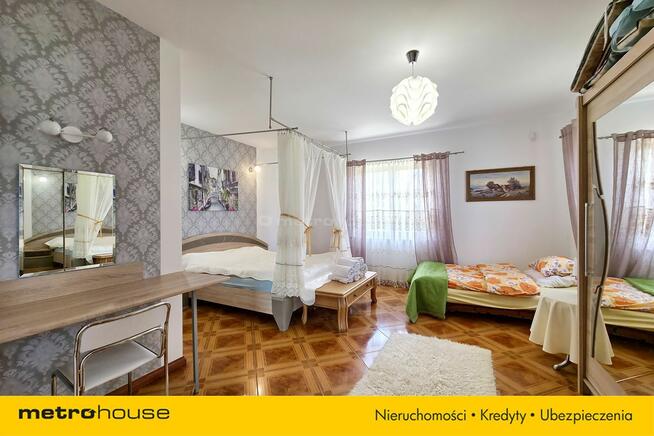 * Luksusowy dom z basenem nad jeziorem 1,11 ha *