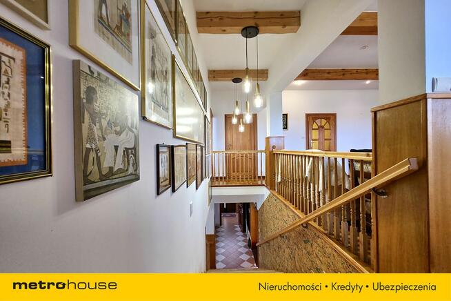 * Luksusowy dom z basenem nad jeziorem 1,11 ha *