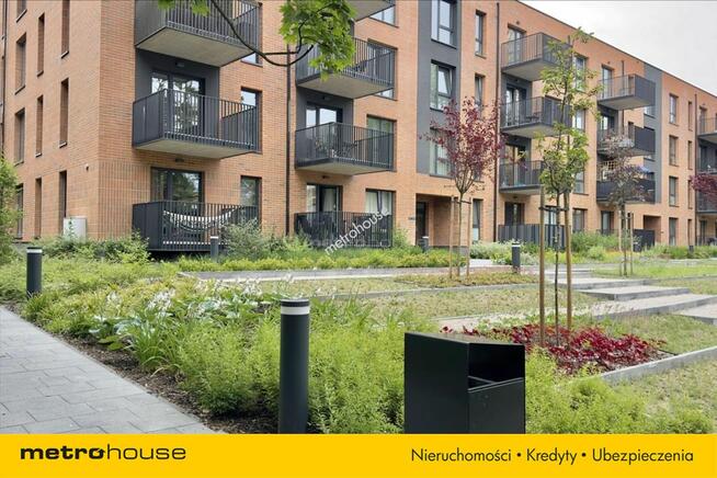 4-pokojowe mieszkanie na zielonej Białołęce.