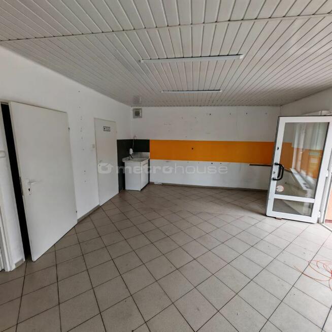 Lokal użytkowy 50 m2 + działka 1400 m2. Sprawdź!