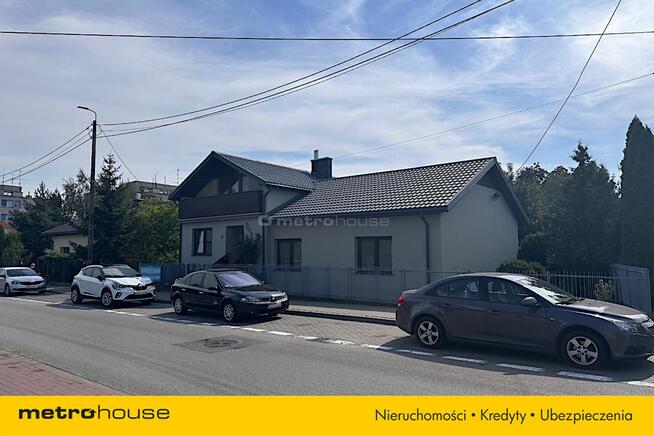 Życie i biznes pod jednym dachem w Warce