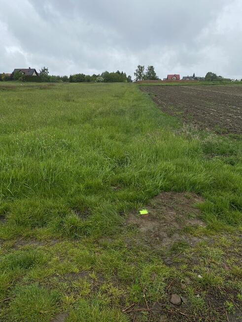 Do sprzedania dwie działki budowlane - pow. 16 arów każda