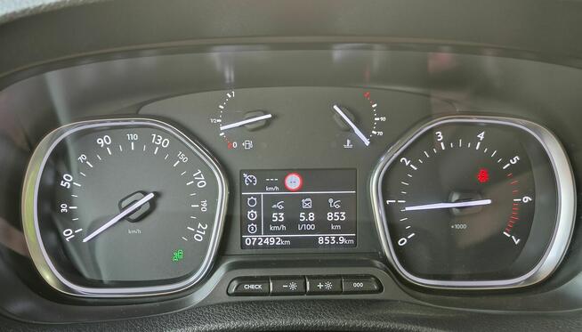 Toyota Proace Verso Family long na gwarancji osobowy faktura