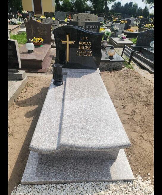 Nagrobek granitowy od 4500 zł śląsk i okolice