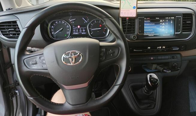 Toyota Proace Verso Family long na gwarancji osobowy faktura