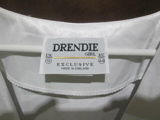biała bluzka angielskiej firmy Drendie Girl rozmiar XXL EU44