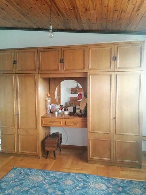 Komplet mebli do sypialni (łóżka, szafki, szafy, toaletka)