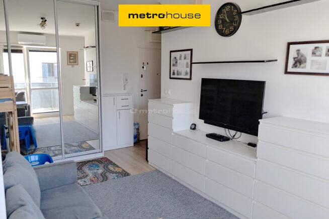 Lokal inwestycyjny z miejscem parkingowym Warszawa