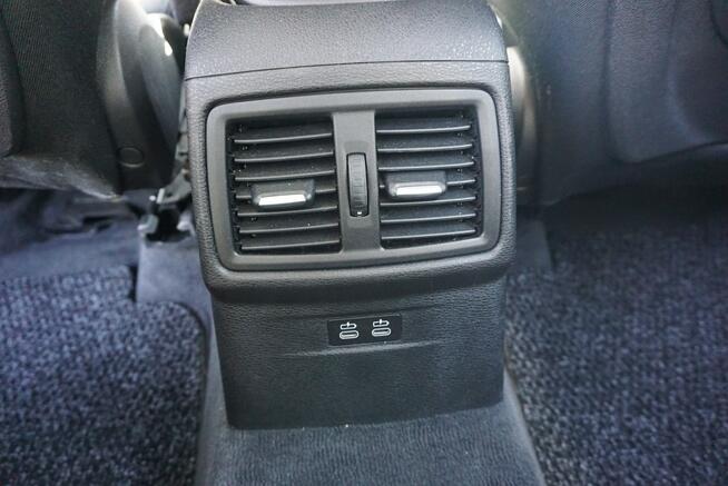 BMW X1 zarejestrowany, ubezpieczony, niski przebieg