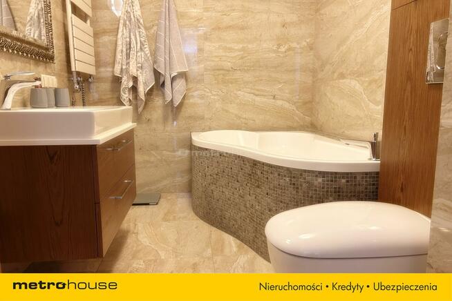 Szkoła PKP Taras 50 m² Garaż Zielona okolica