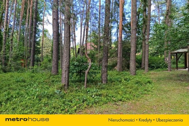 Działka budowlana z domkiem letniskowym