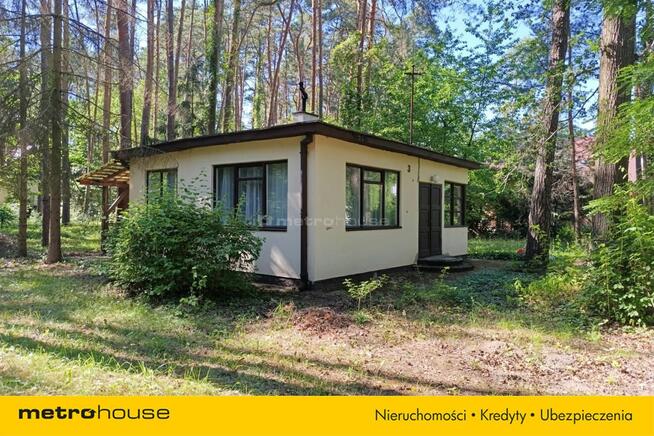 Działka budowlana z domkiem letniskowym