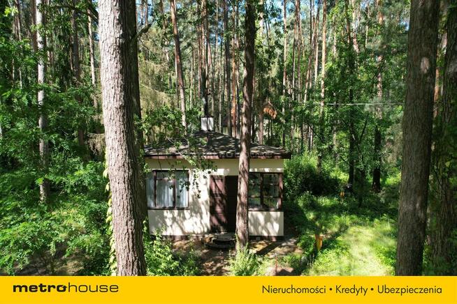 Działka budowlana z domkiem letniskowym