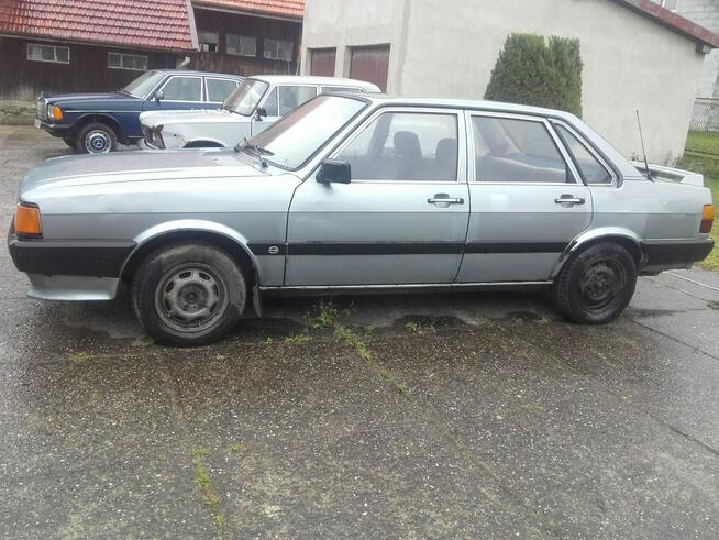 Audi 80