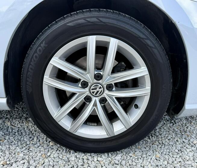 Volkswagen Golf Bezwypadkowy, LED, Masaż, Czujniki parkowania, Podgrzewane fotele