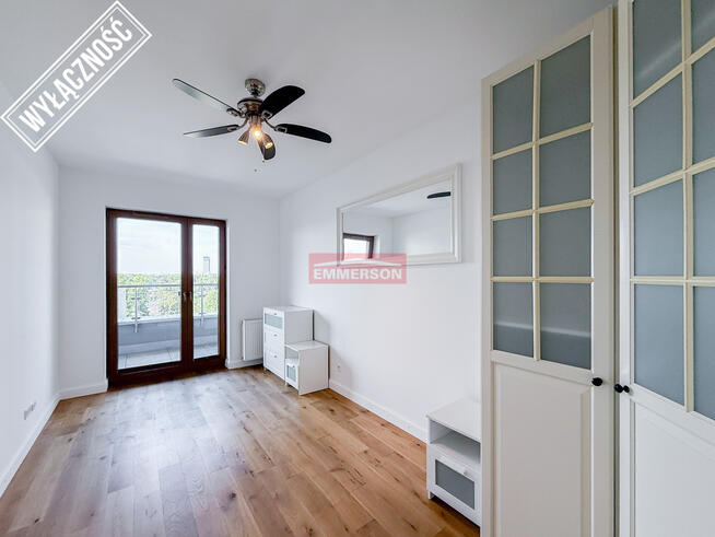 Wiślane Tarasy, miejsce postojowe ENG Pet fiendly