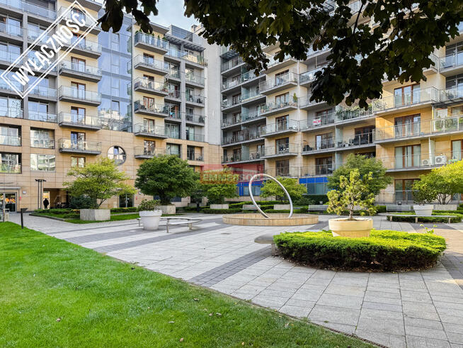 Wiślane Tarasy, miejsce postojowe ENG Pet fiendly