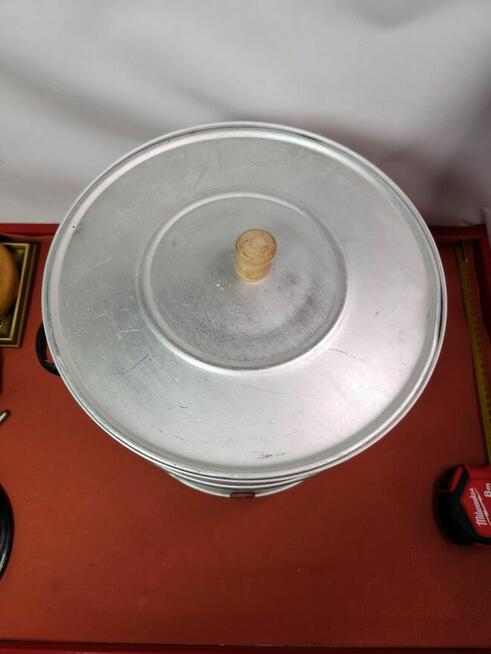 Sokownik parowy z czasów PRL