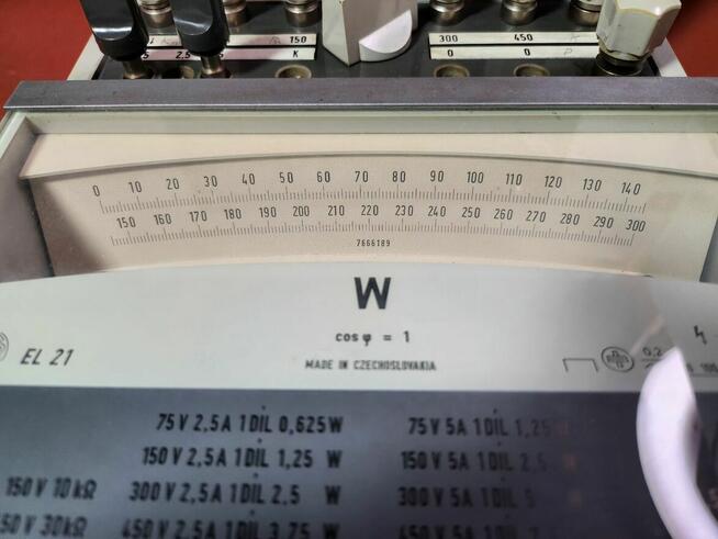 Urządzenie elektryczne watometr